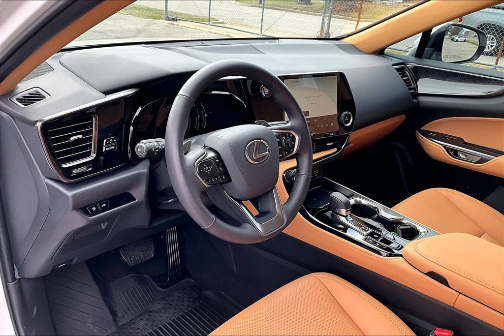 Used 2026 Lexus NX 350 350 Base w/ Accessory Package (Z1) image 17