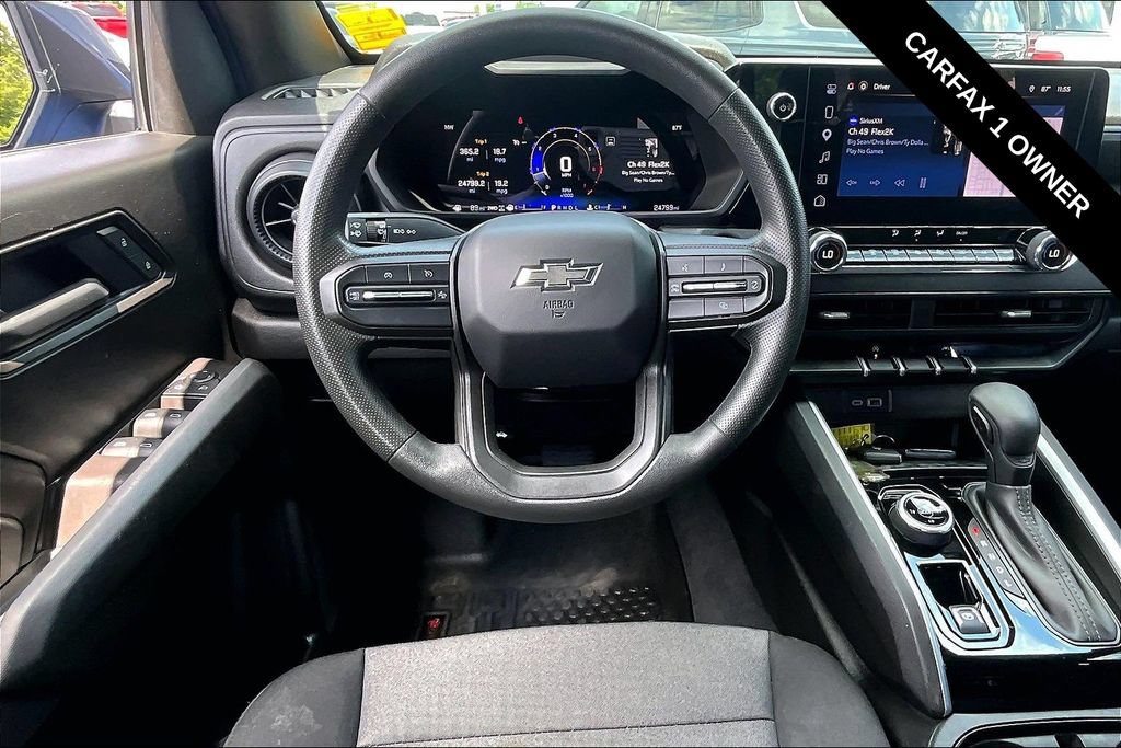 Used 2025 Chevrolet Colorado Trail Boss AWD/4WD image 11