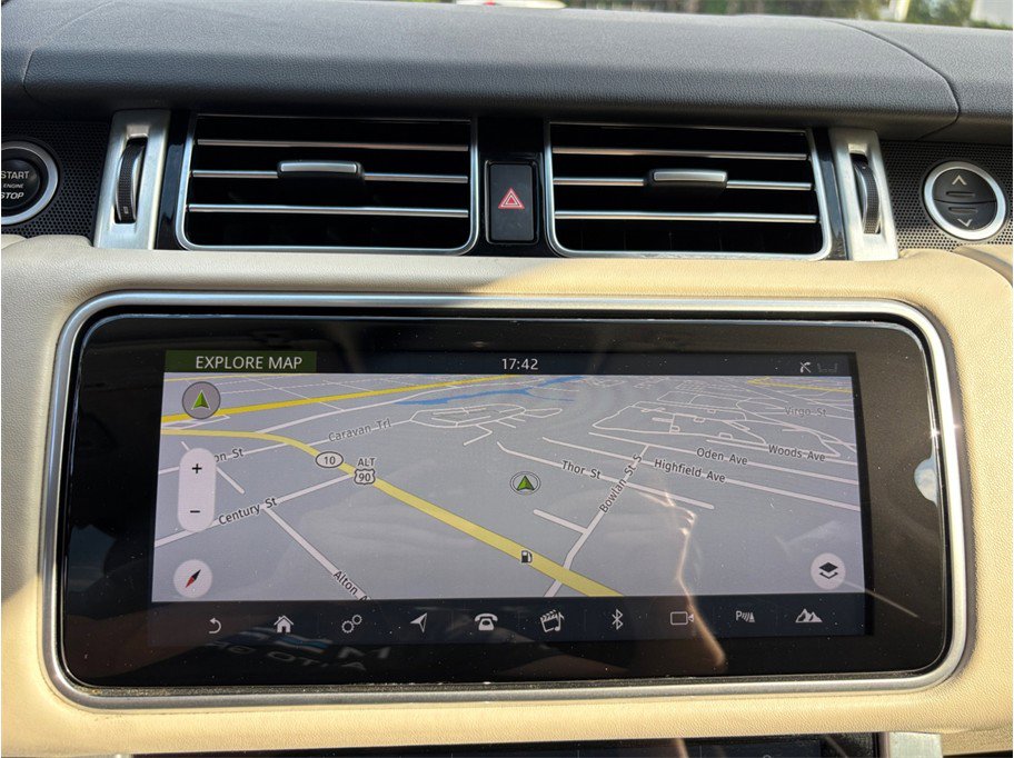 Used 2019 Land Rover Range Rover Supercharged AWD/4WD image 30