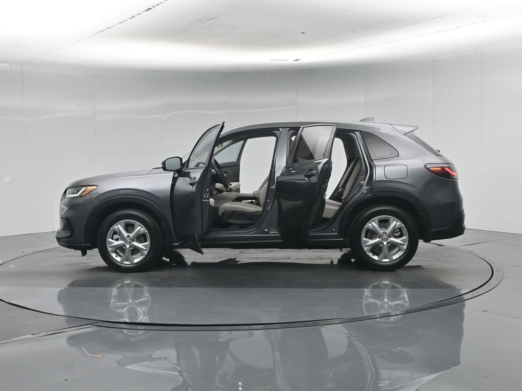 Used 2024 Honda HR-V LX image 34
