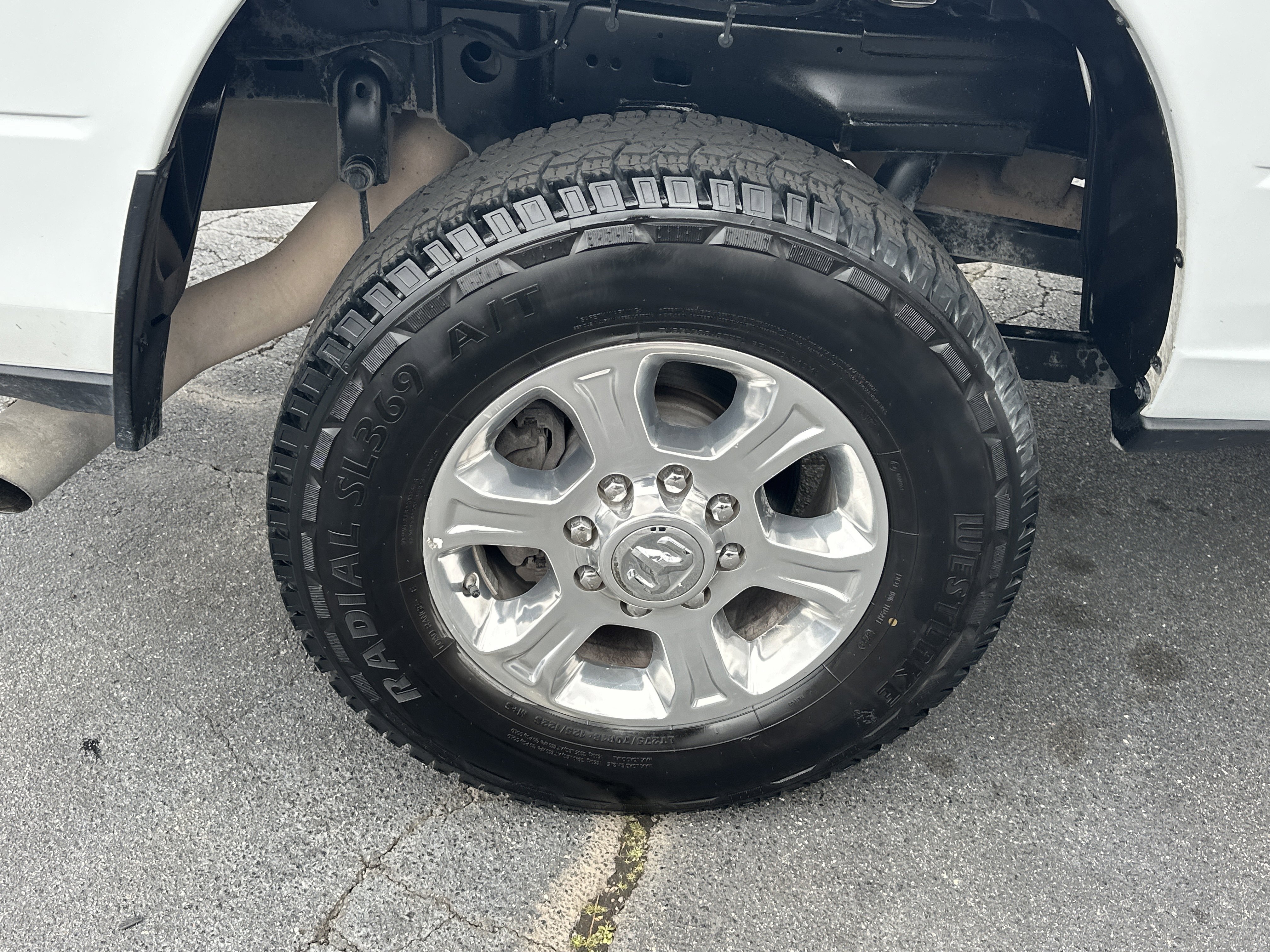 Used 2023 RAM 2500 Big Horn w/ Level 1 Equipment Group image 21