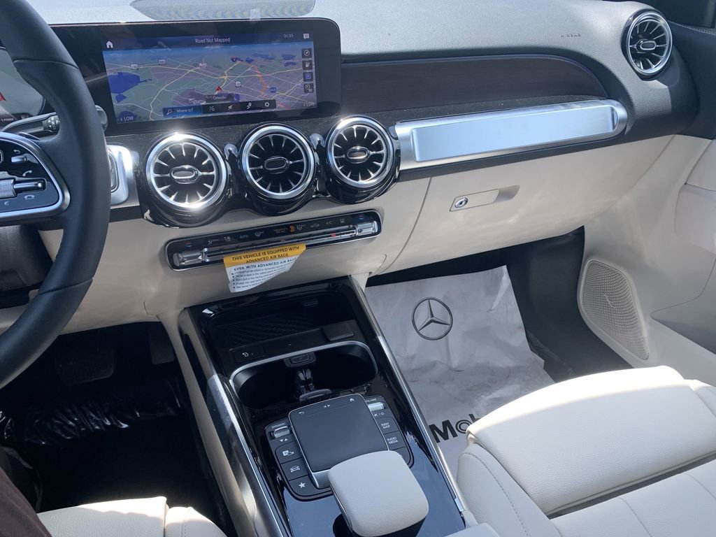 Certified 2023 Mercedes-Benz EQB 300 4MATIC image 8