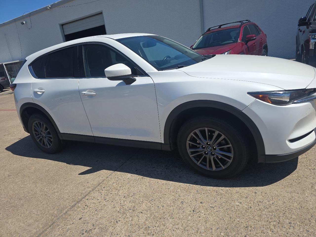 Used 2019 MAZDA CX-5 Touring FWD image 3