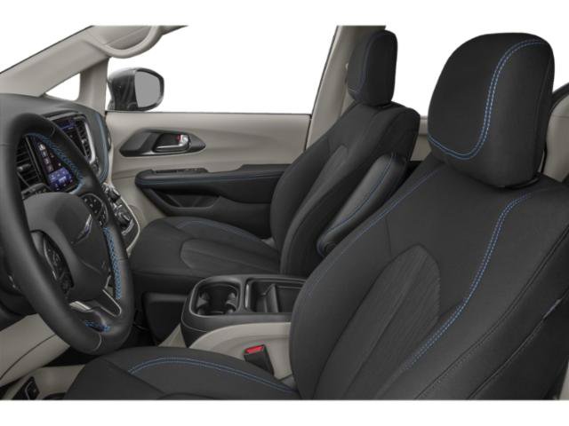 Certified 2023 Chrysler Pacifica Touring-L FWD image 9
