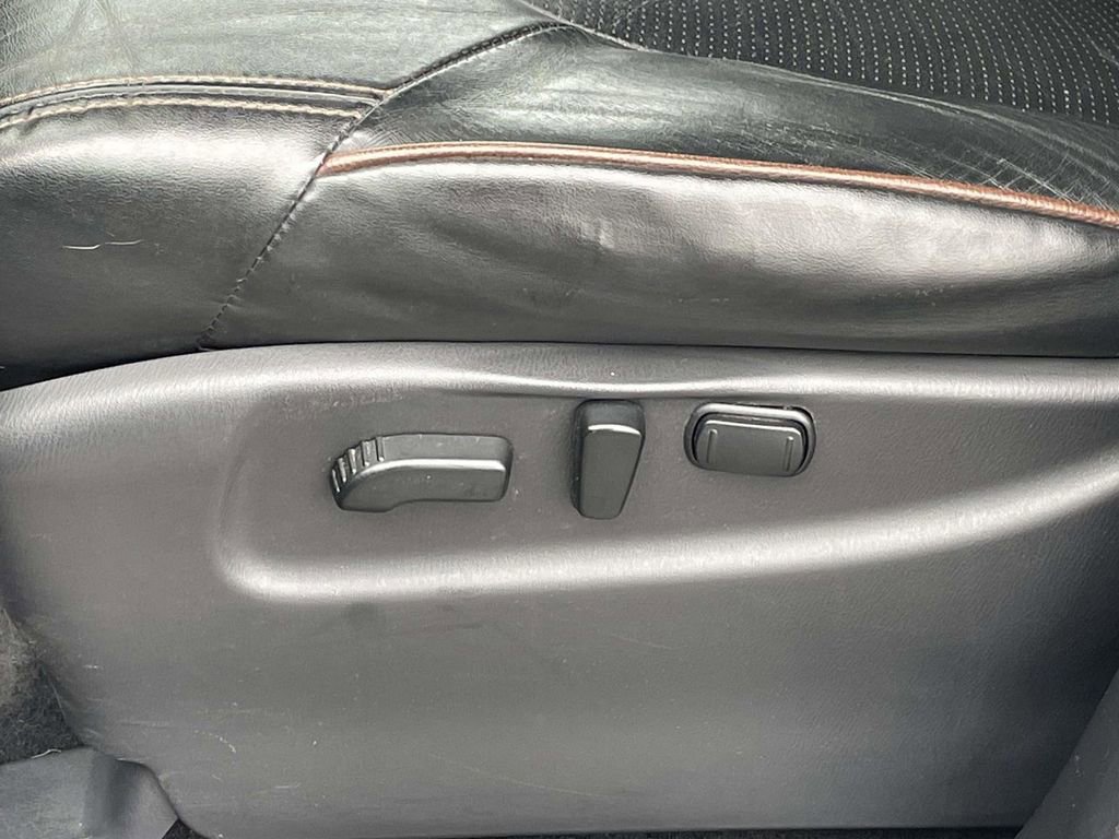 Used 2020 Nissan Armada SL w/ Premium Package image 26