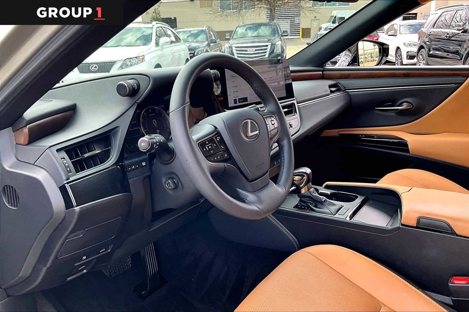 Certified 2023 Lexus ES 350 w/ Premium Package image 15