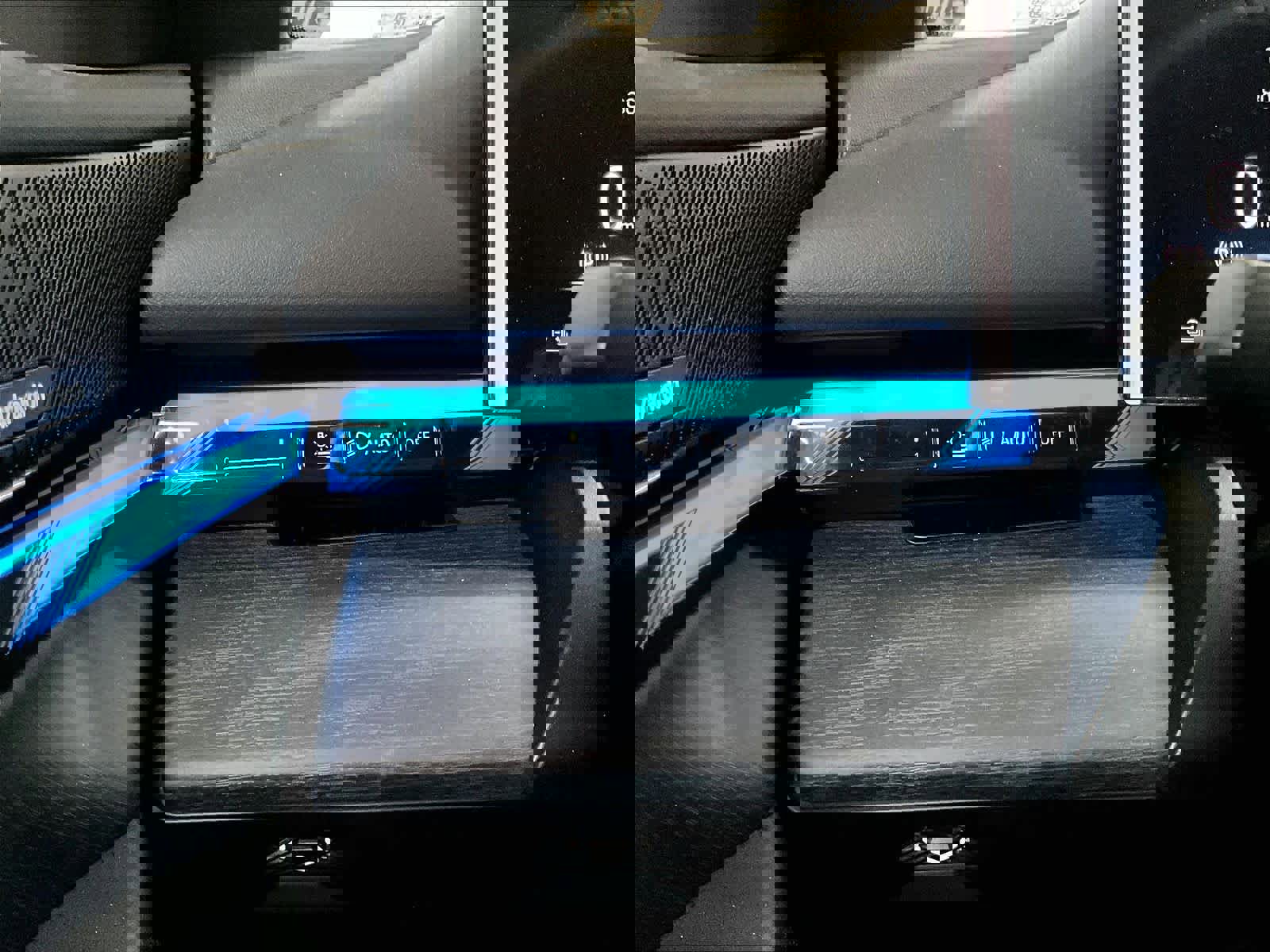 Certified 2026 BMW i5 eDrive40 w/ M Sport Package image 35