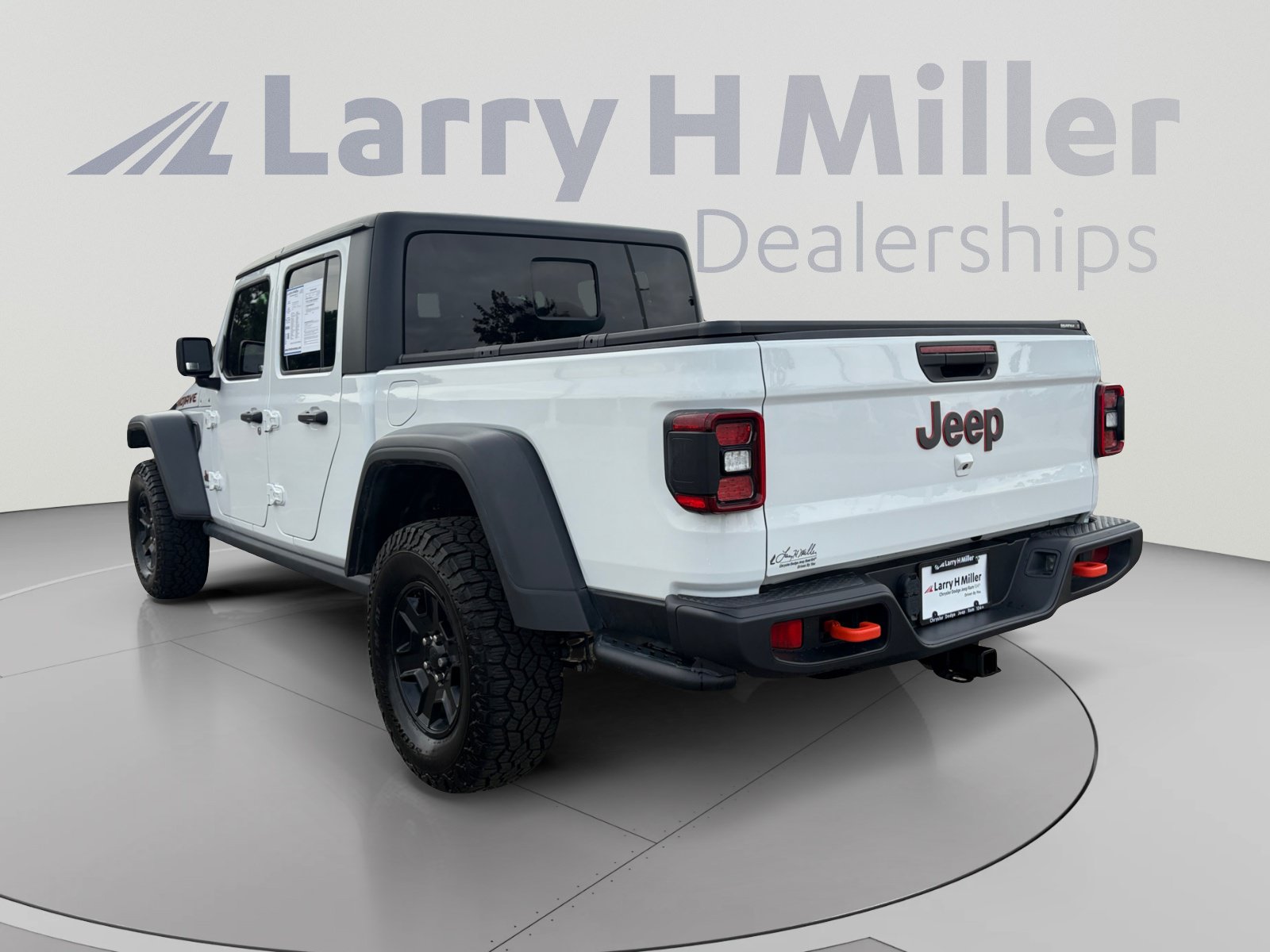 Used 2021 Jeep Gladiator Mojave w/ LED Lighting Group AWD/4WD image 4