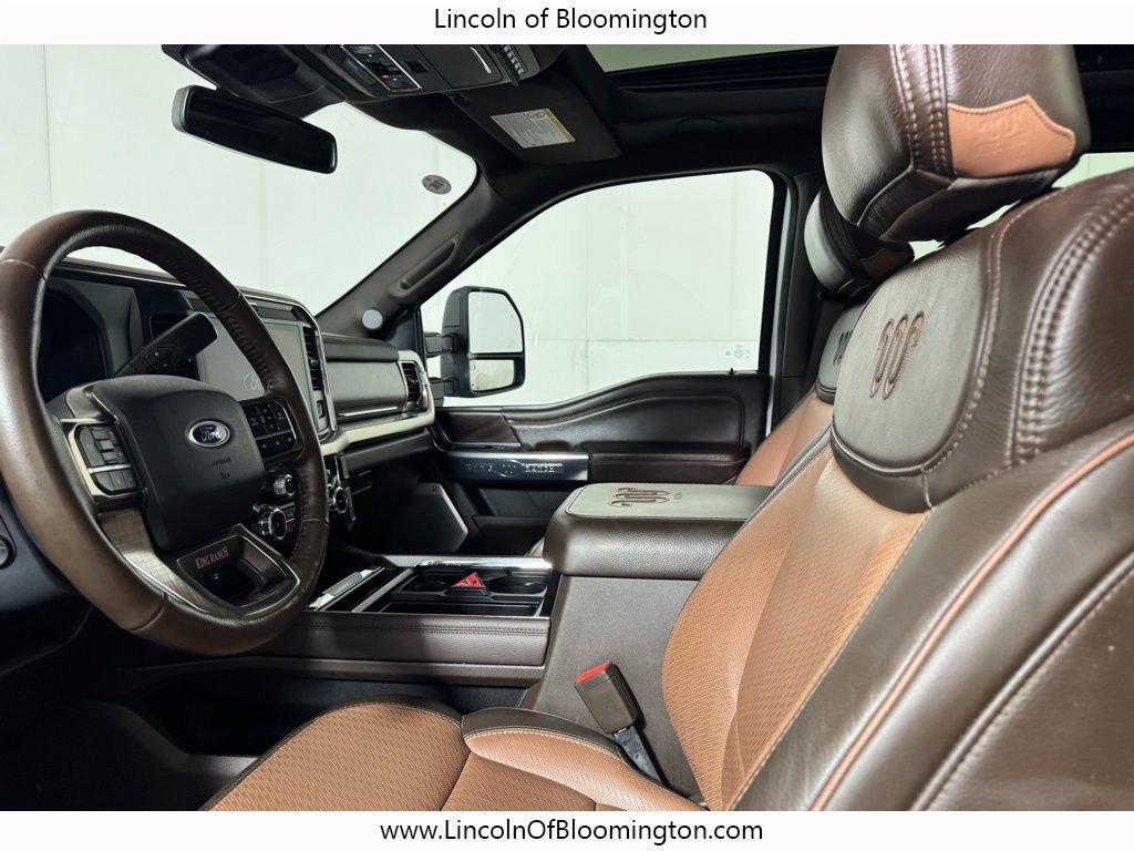 Used 2025 Ford F250 King Ranch w/ FX4 Off-Road Package image 39