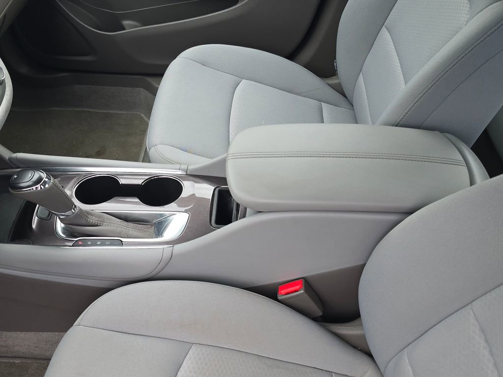 Used 2016 Chevrolet Malibu LT FWD image 29