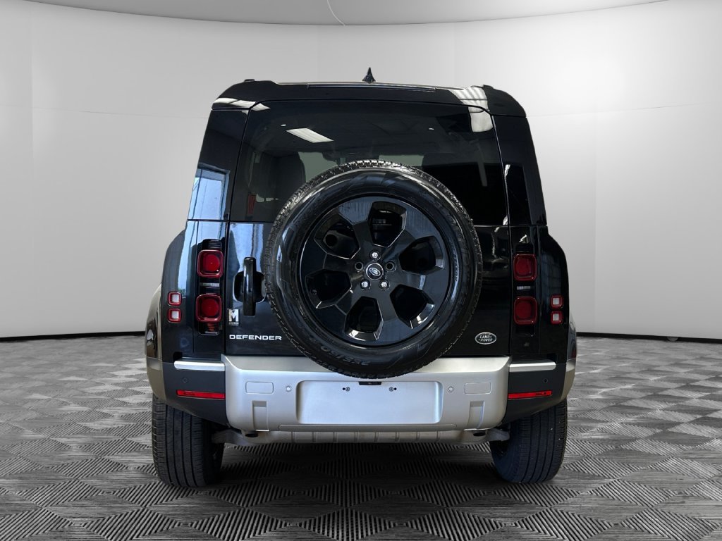 Used 2023 Land Rover Defender 110 S AWD/4WD image 6