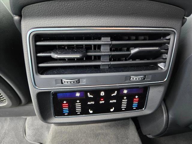 Used 2022 Audi RS Q8 image 18