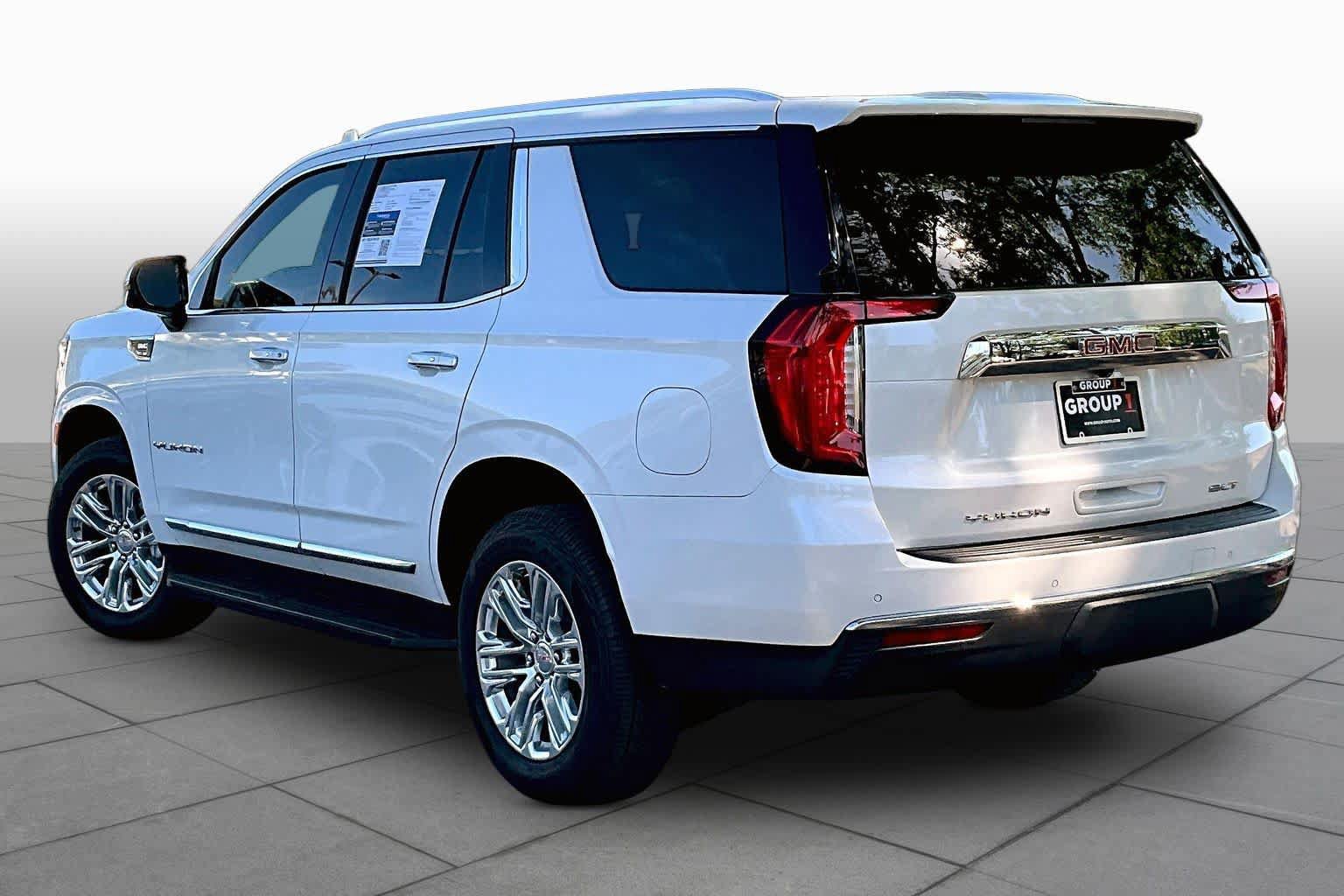 Used 2021 GMC Yukon SLT w/ SLT Premium Package AWD/4WD image 12