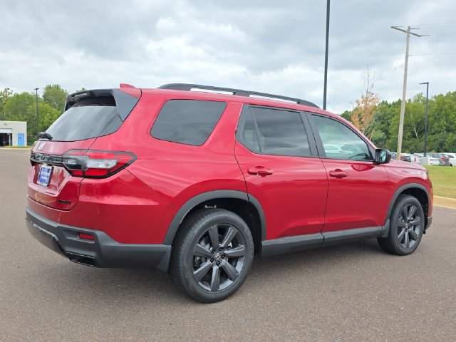 New 2026 Honda Pilot Sport image 3