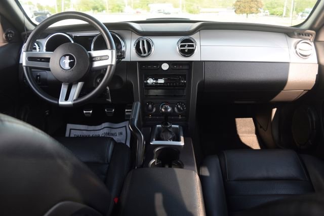 Used 2007 Ford Mustang GT Premium RWD image 8