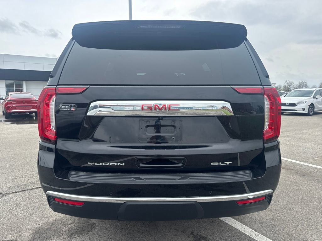 Used 2022 GMC Yukon SLT w/ SLT Luxury Package image 5