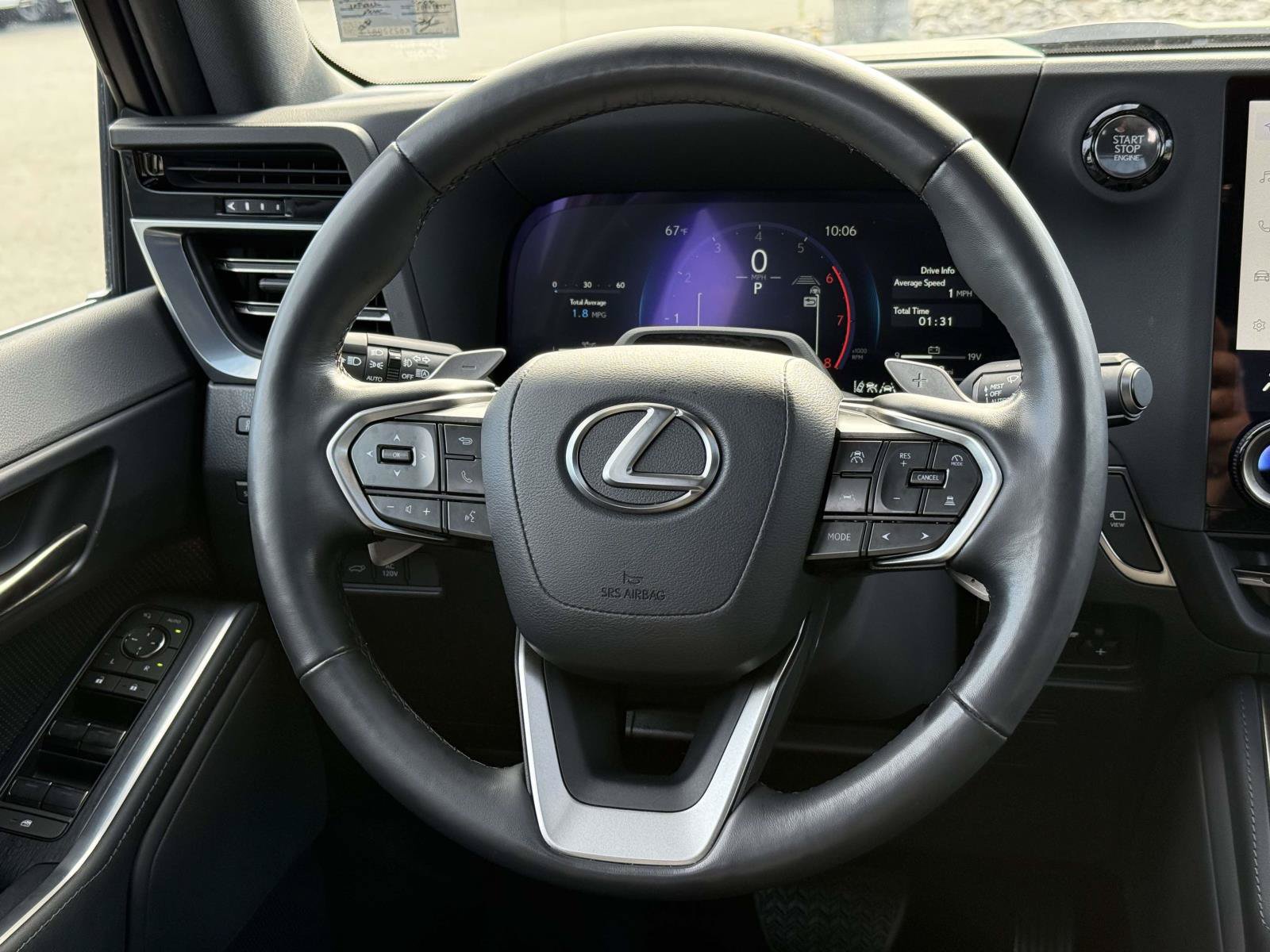 Used 2024 Lexus GX 550 w/ Accessory Package (Z1) AWD/4WD image 9