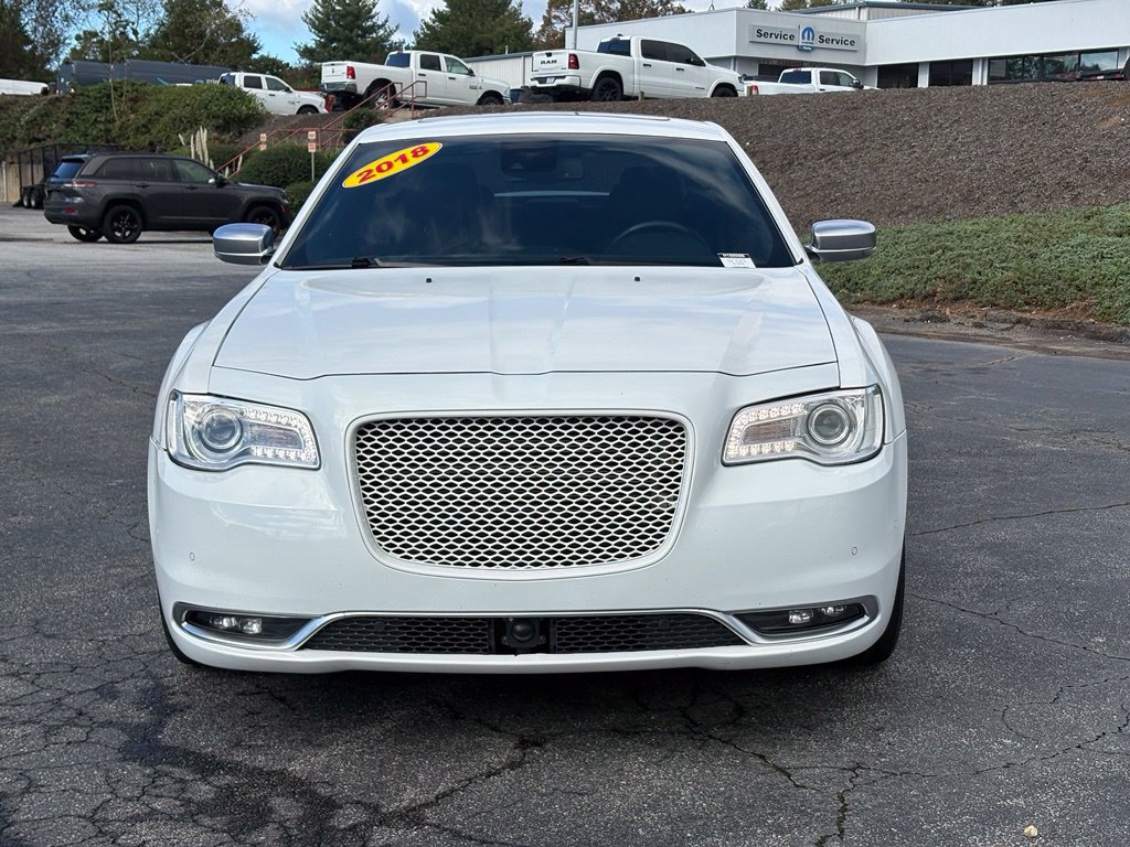 Used 2018 Chrysler 300 C w/ Sun, Sound & Nav Package RWD image 7