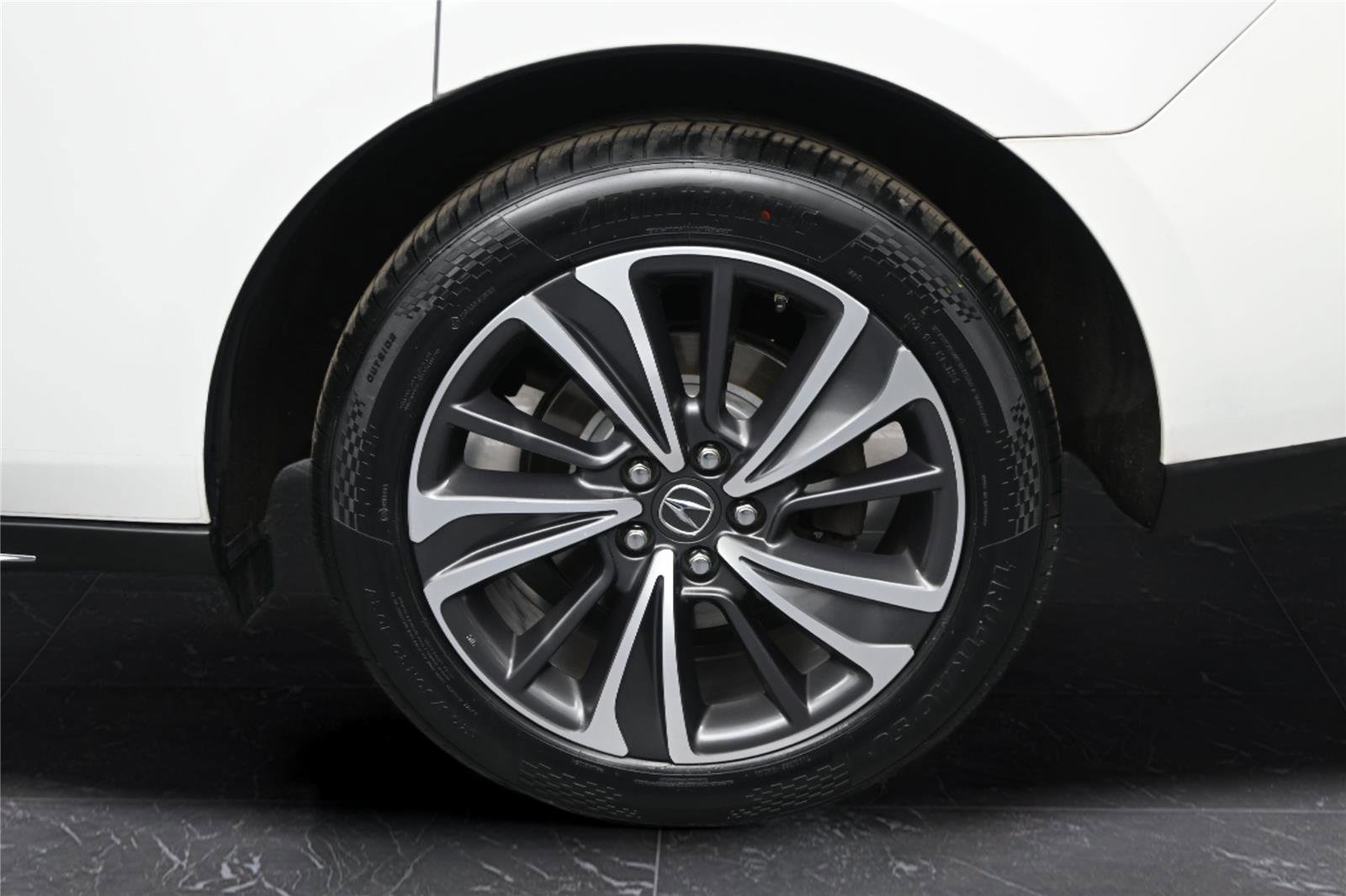 Certified 2020 Acura MDX SH-AWD w/ Technology Package image 11