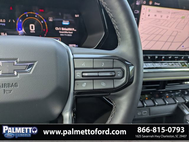 Used 2024 Chevrolet Colorado ZR2 w/ ZR2 Convenience Package III AWD/4WD image 28