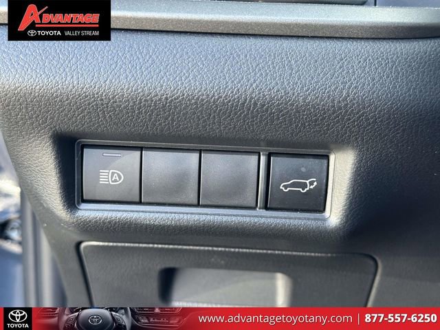 Used 2024 Toyota Grand Highlander XLE AWD/4WD image 26