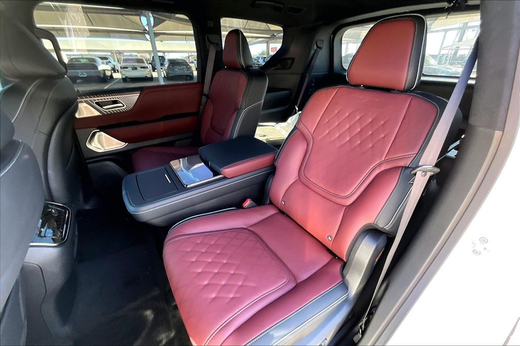 Certified 2026 INFINITI QX80 Autograph w/ Premium Cargo Package AWD/4WD image 10