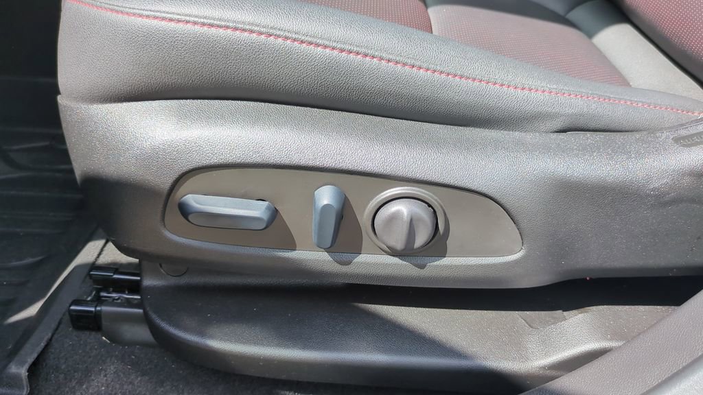 Used 2023 Chevrolet Blazer RS w/ Driver Confidence II Package image 12