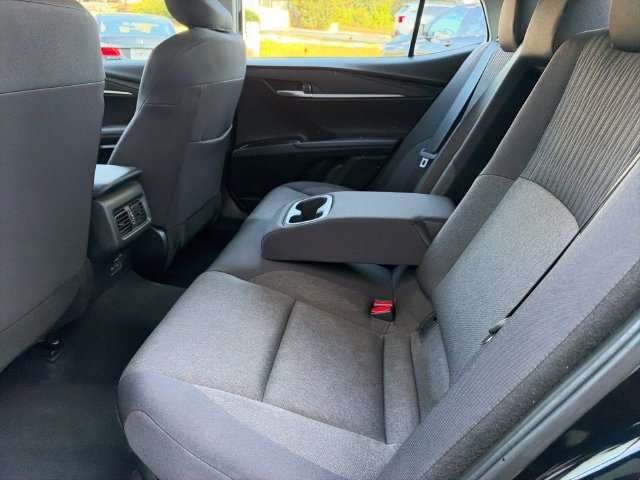 Used 2025 Toyota Camry LE FWD image 13