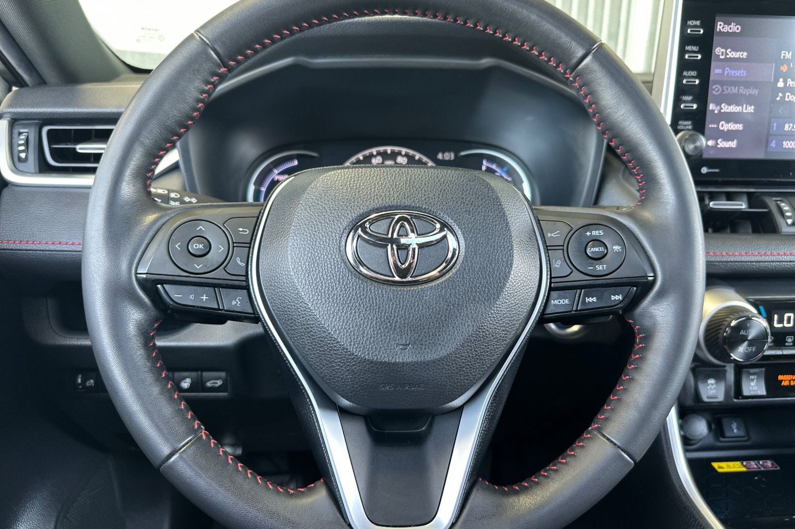 Used 2022 Toyota RAV4 XSE w/ Weather Package AWD/4WD image 22