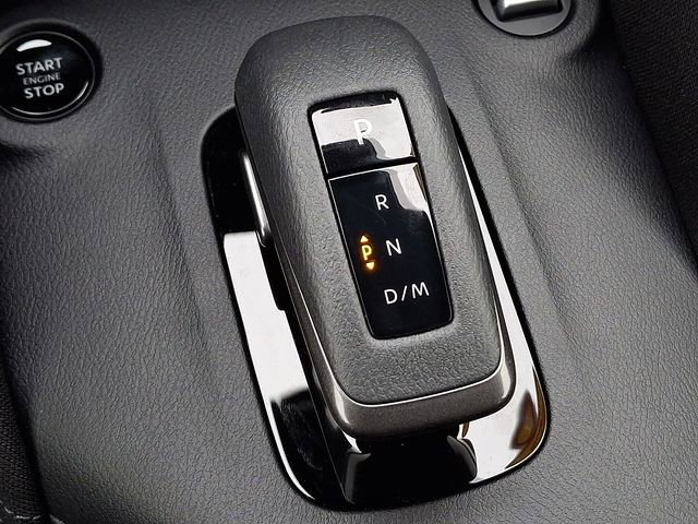 Used 2025 Nissan Z Sport w/ Floor Mat Package image 13