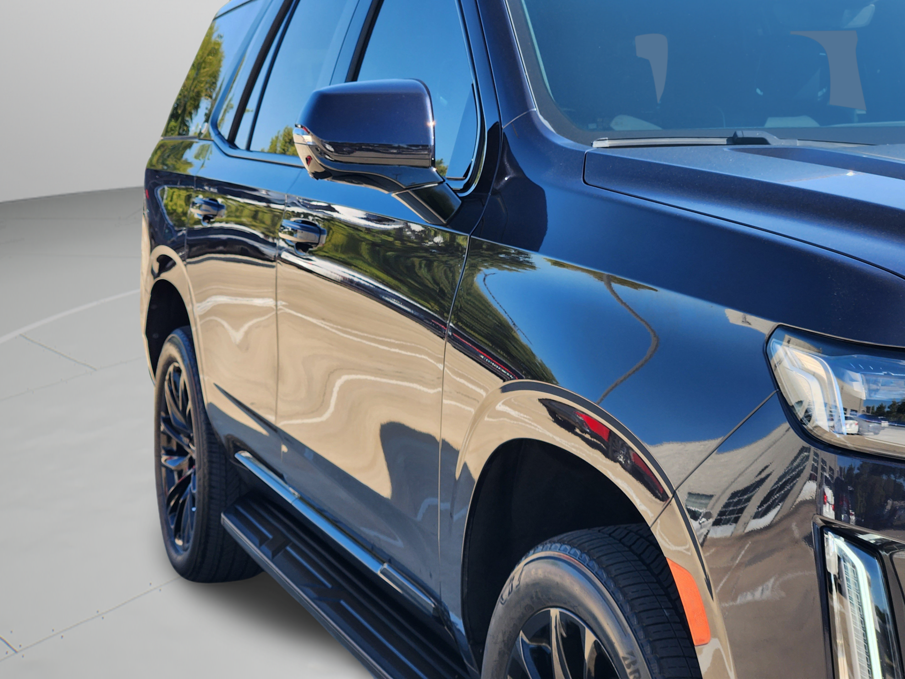 Used 2024 Cadillac Escalade Sport w/ LPO, ONYX Package AWD/4WD image 42