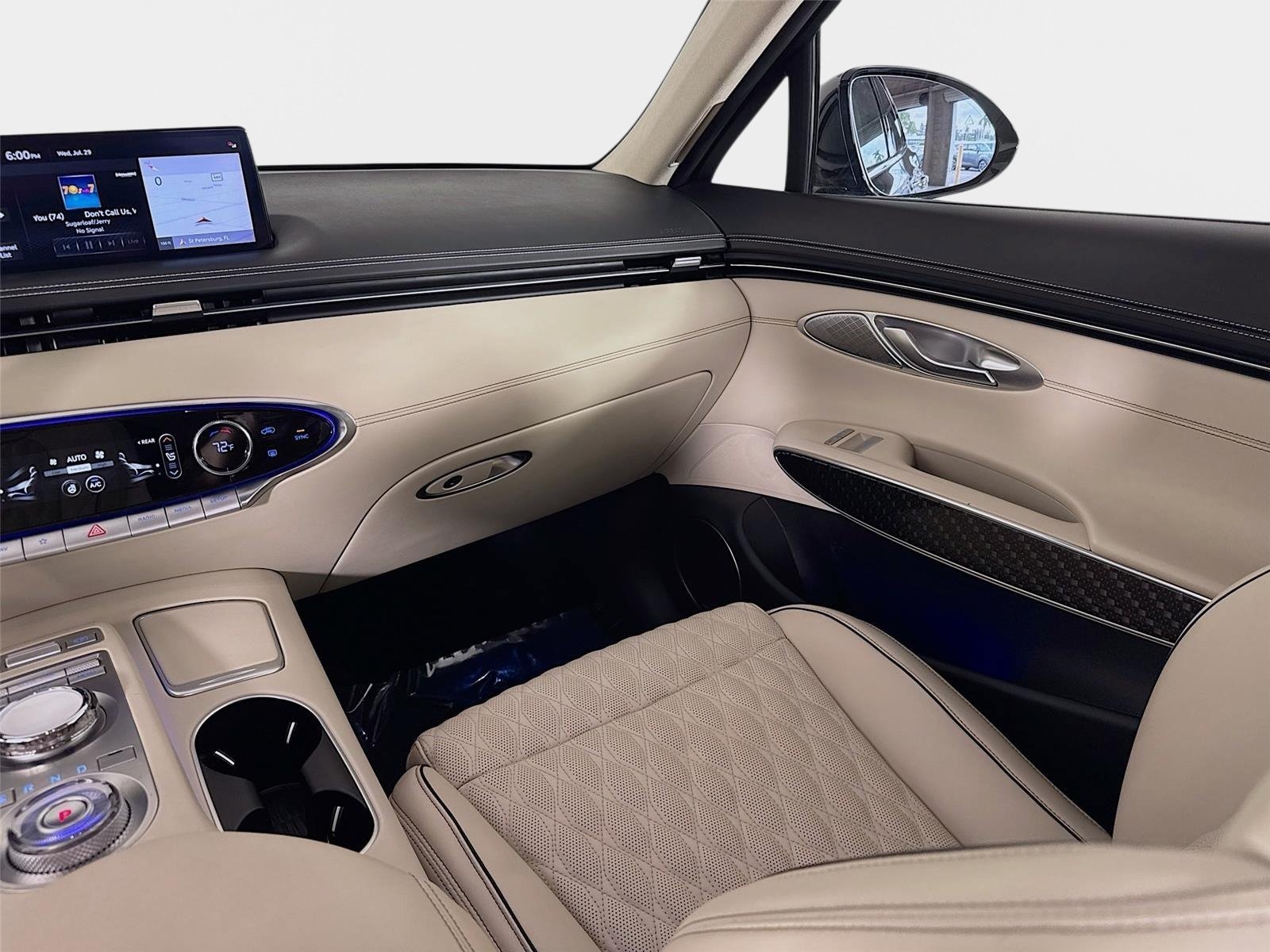 Certified 2023 Genesis GV70 3.5T Sport w/ Sport Prestige Package AWD/4WD image 26