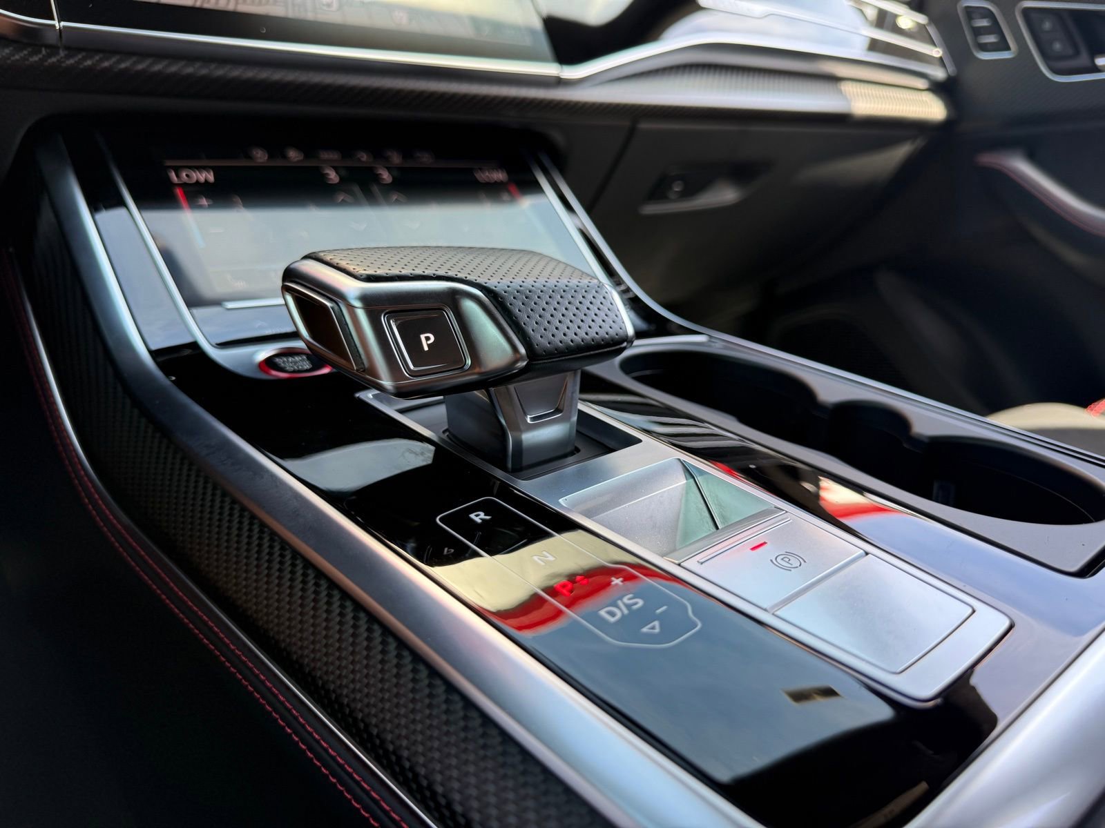 Used 2021 Audi RS Q8 AWD/4WD image 23