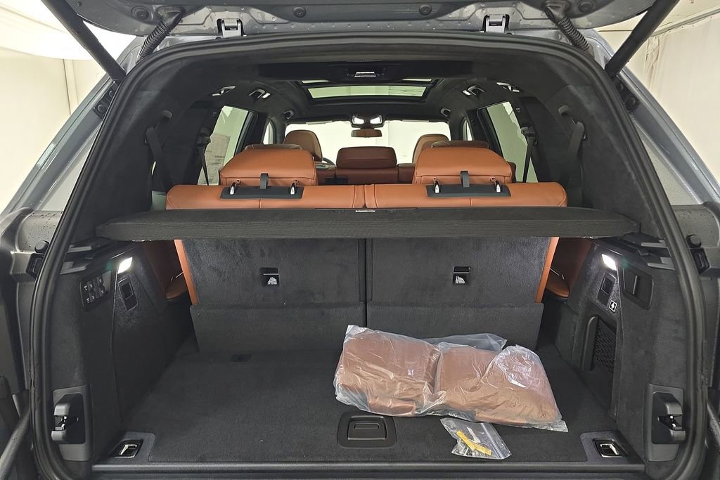 New 2026 BMW X7 M60i AWD/4WD image 29