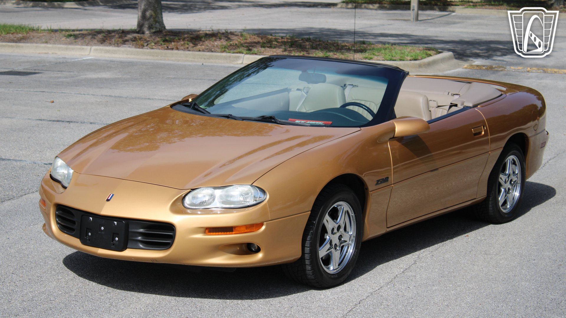 Used 1998 Chevrolet Camaro Z28 RWD image 7