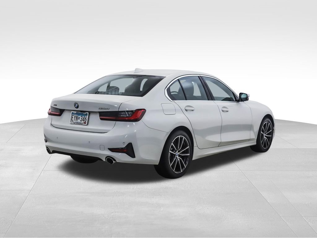 Used 2020 BMW 330i xDrive Sedan w/ Driving Assistance Package image 5