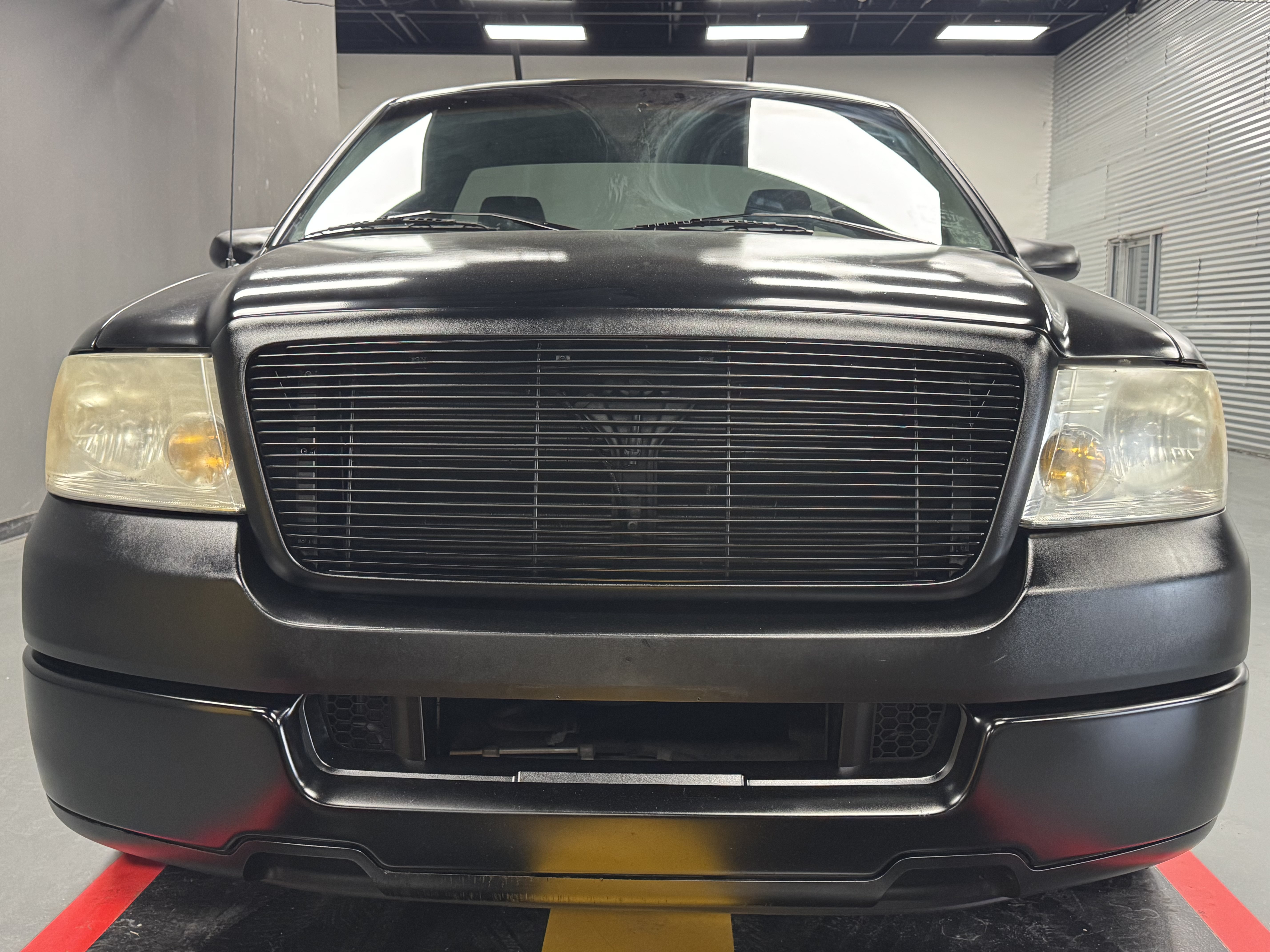 Used 2005 Ford F150 XL RWD image 8