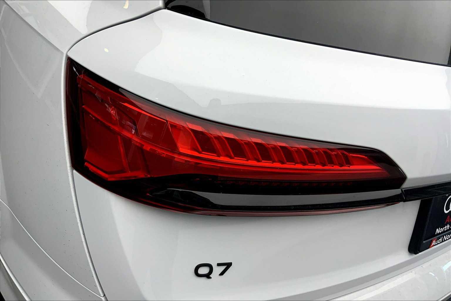 New 2025 Audi Q7 3.0T Prestige w/ Prestige Package image 14