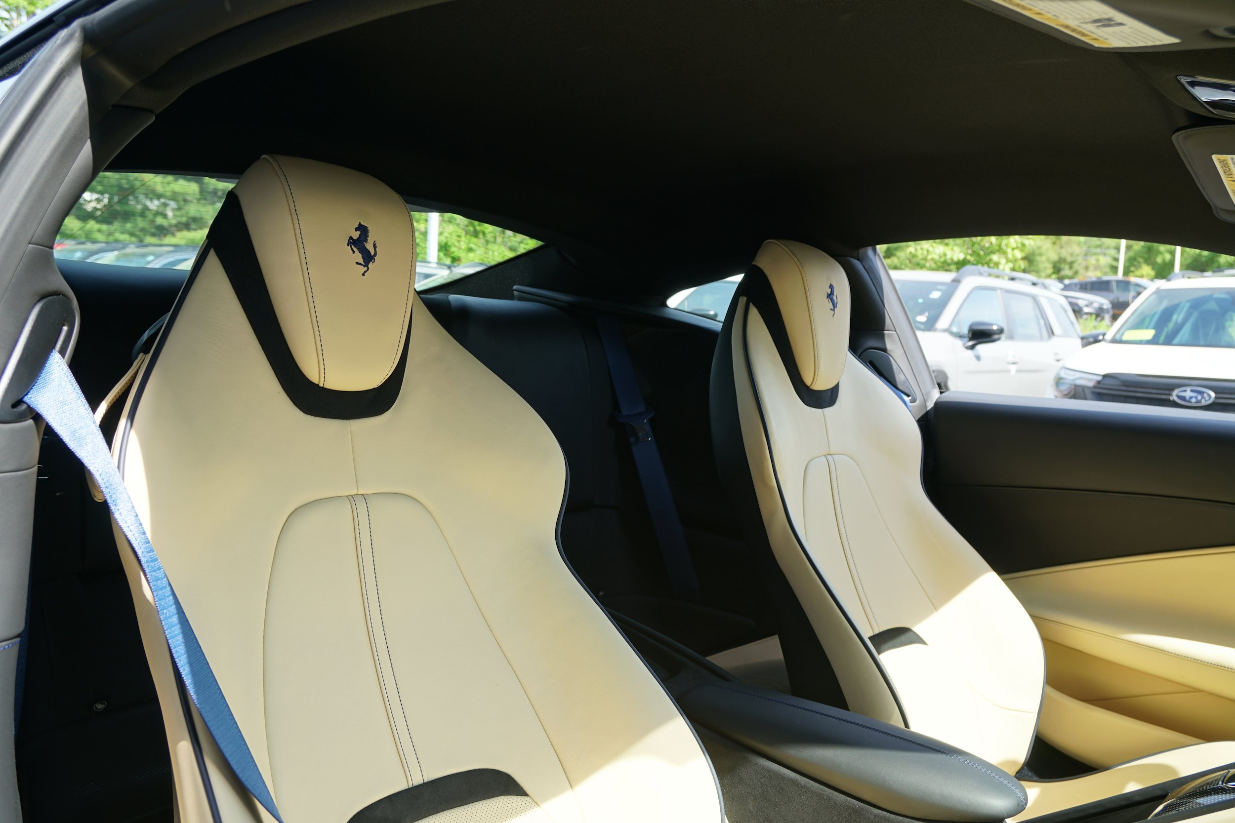 Used 2022 Ferrari Roma RWD image 18
