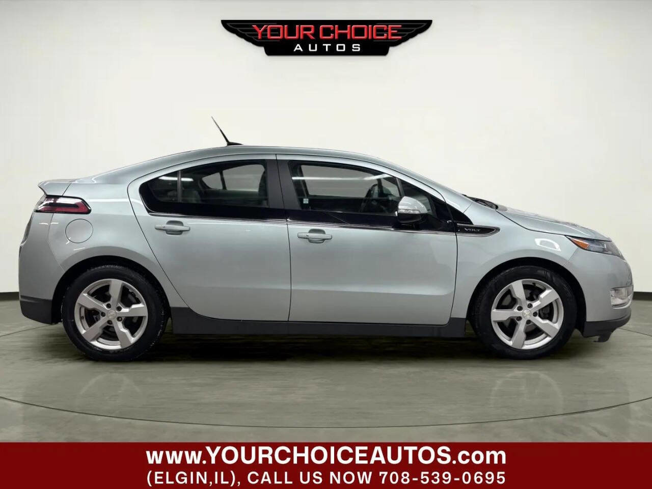 Used 2013 Chevrolet Volt Premium w/ Premium Trim Package FWD image 6