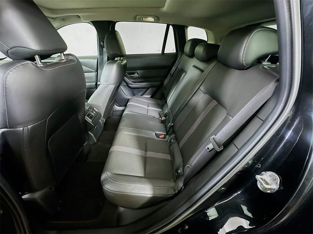 Used 2025 MAZDA CX-50 AWD 2.5 S w/ Premium Package image 14