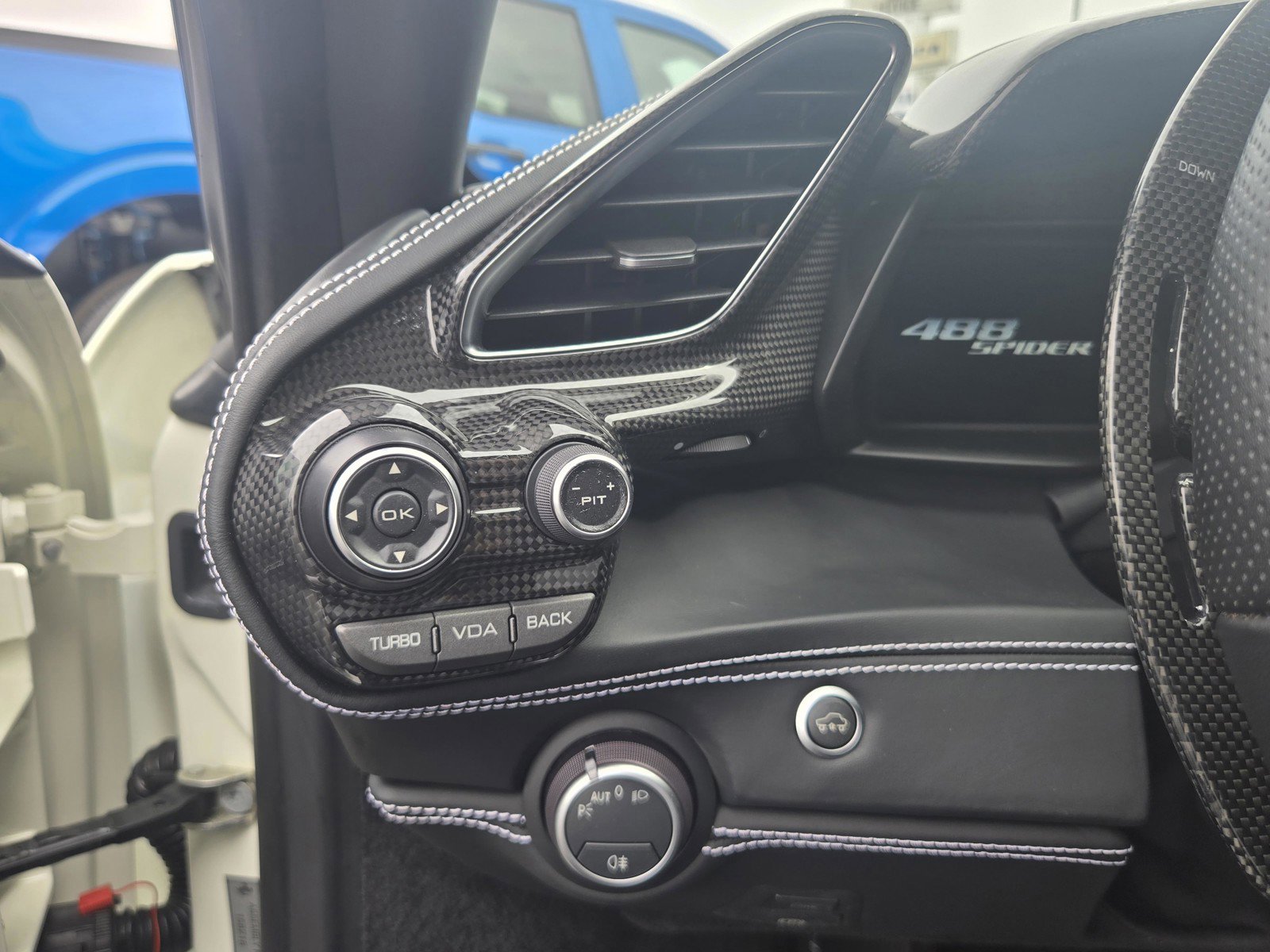 Used 2018 Ferrari 488 Spider image 19