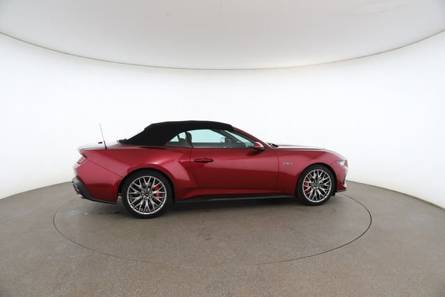 Used 2025 Ford Mustang GT Premium image 22