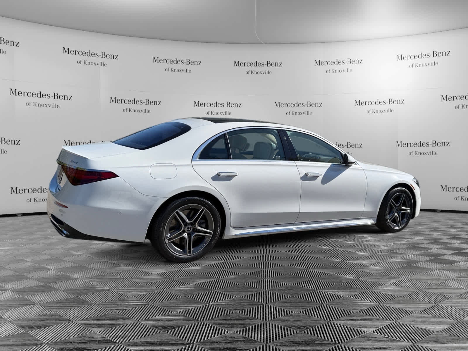 New 2026 Mercedes-Benz S 500 4MATIC image 5