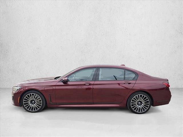 Used 2020 BMW 745e xDrive image 8