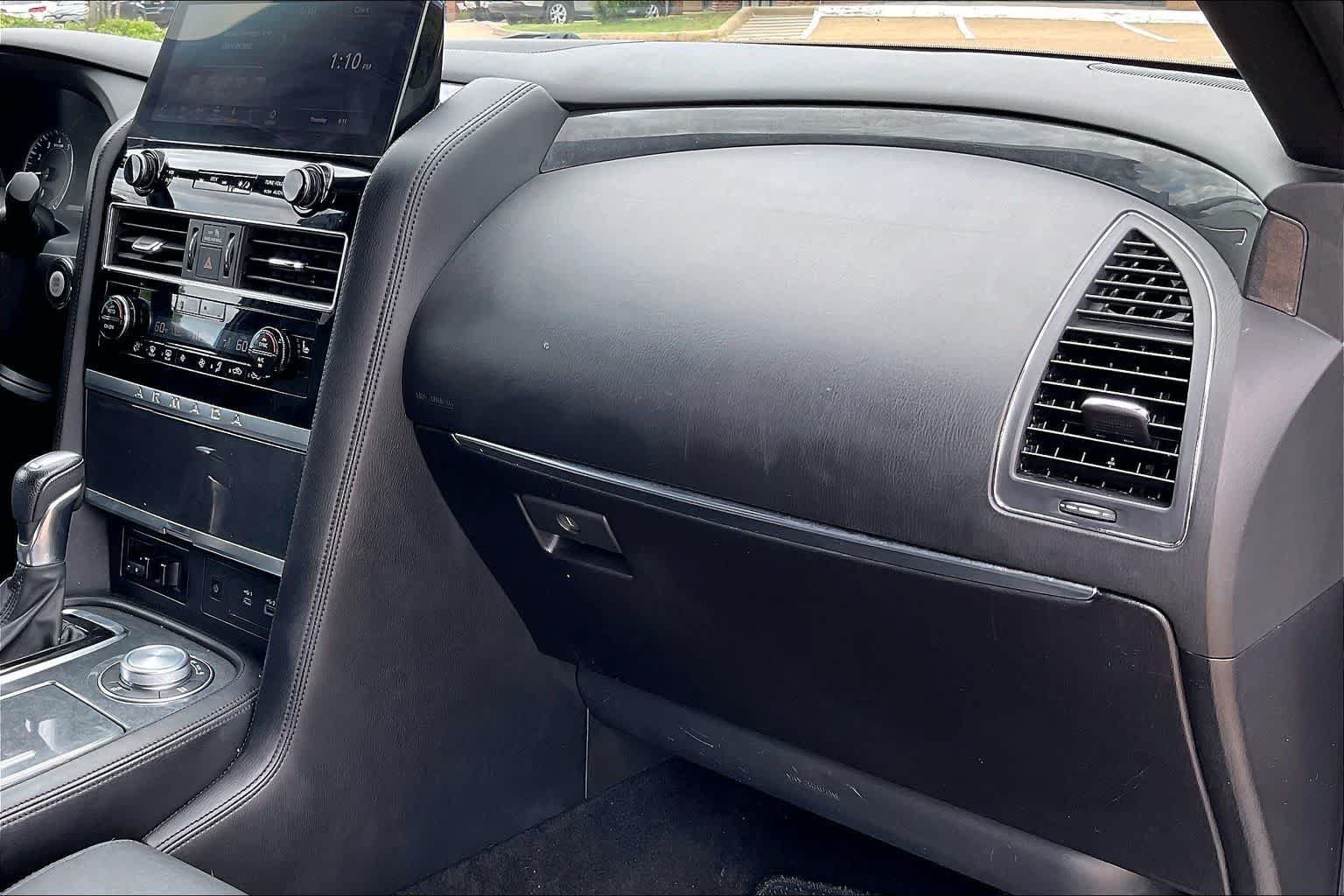 Used 2023 Nissan Armada SL w/ Midnight Edition Package AWD/4WD image 22