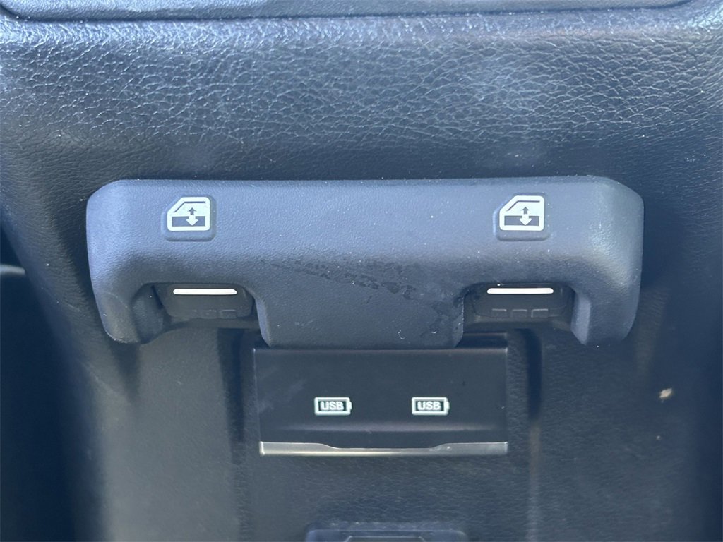 Used 2023 Jeep Wrangler Unlimited Sahara w/ Cold Weather Group image 26