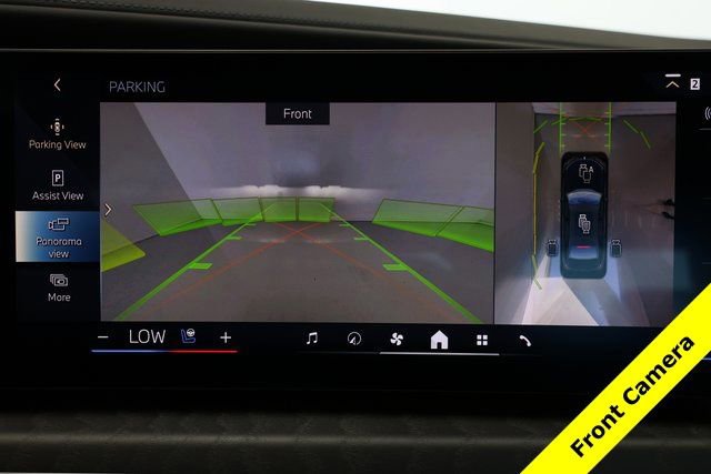 Used 2024 BMW 760i xDrive w/ Executive Package image 19