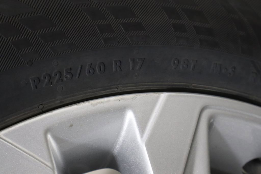 Used 2021 Chevrolet TrailBlazer LS image 28