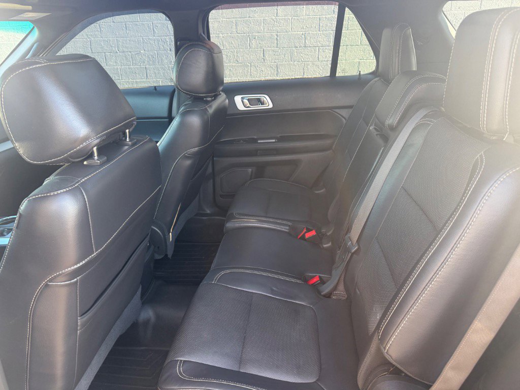 Used 2015 Ford Explorer Sport w/ Equipment Group 401A image 10